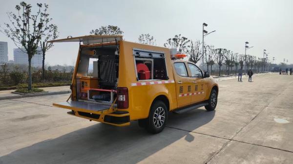 Water Discharge 500 Cubic Meter Wrecker Drainage Rescue Vehicle
