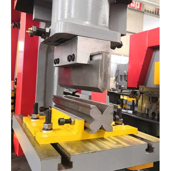 машина гидравлического Ironworker машины 5.5KW Ironworker металла 90T изготовляя