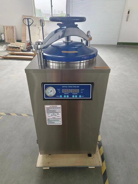Stérilisateur à vapeur vertical programmable à écran numérique de 100 L