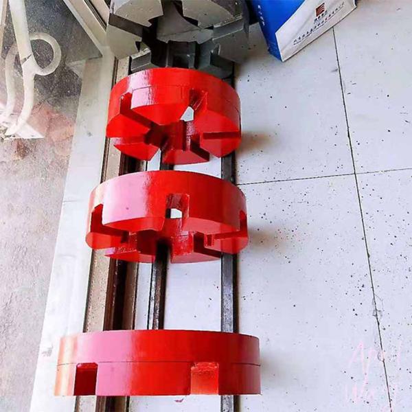 vista a placa da pálete da lavagem da água da resistência para as peças sobresselentes dos acessórios da barra de Kelly que empilham a PLACA INFERIOR de KELLY do equipamento