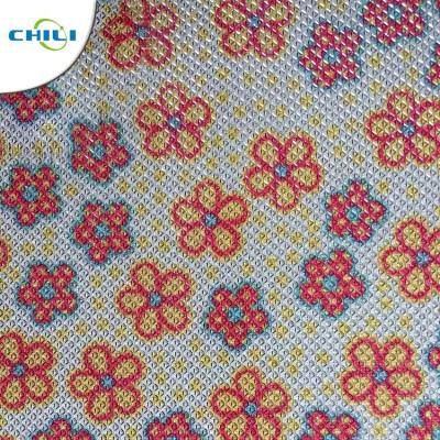 Shinnning Synthetic Leather Fabric Floral 0.7±0.1mm Thickness Precision Cutting