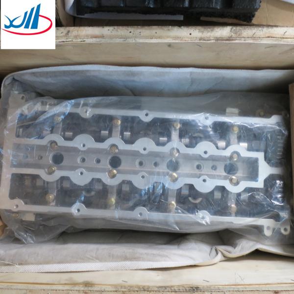 Complete D4CB Cylinder Head Assembly For HYUNDAI H1 / Starex / H100 22100-4A000