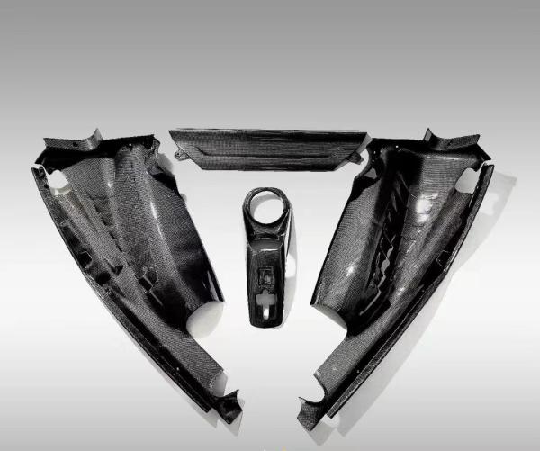 488 Ferrari Body Kit Dry Carbon Fiber Engine Shield OEM Carbon Fiber Oil Cap