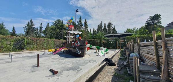 Toboggan aquatique en fibre de verre pour parcs aquatiques, équipement de parc, antidérapant