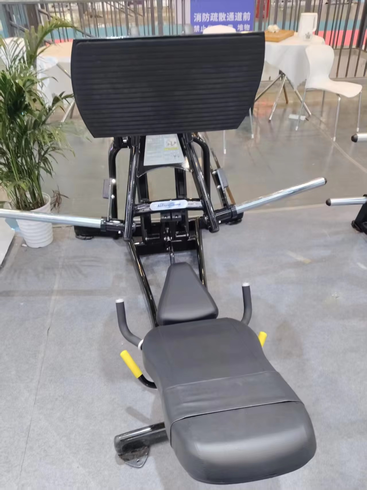 XS05 Leg Press Machine | Commercial Plate Loaded Lower Body Gym Equipment for Strength Training
