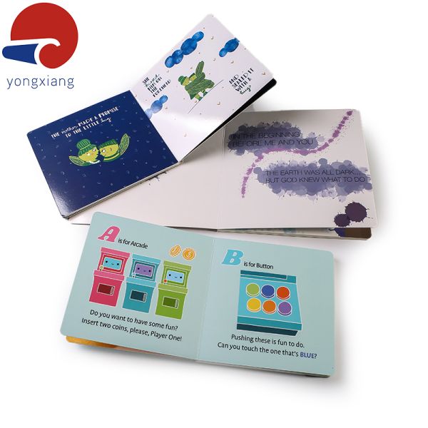 Environmentally Friendly Children's Board Books Glossy Lamination Custom Hard Cover Books