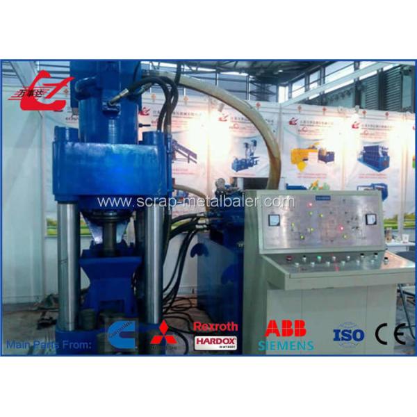 El cobre de cobre amarillo del serrín salta los microprocesadores Briquetter del aluminio de la prensa de enladrillar que hace la máquina