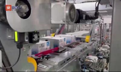 Machine d'emballage à rétrécissement de plateau thermique pour cartons et bouteilles