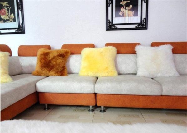 Descansos decorativos de lãs longas para o sofá, tampa dos descansos de lance da pele de Brown da cadeira