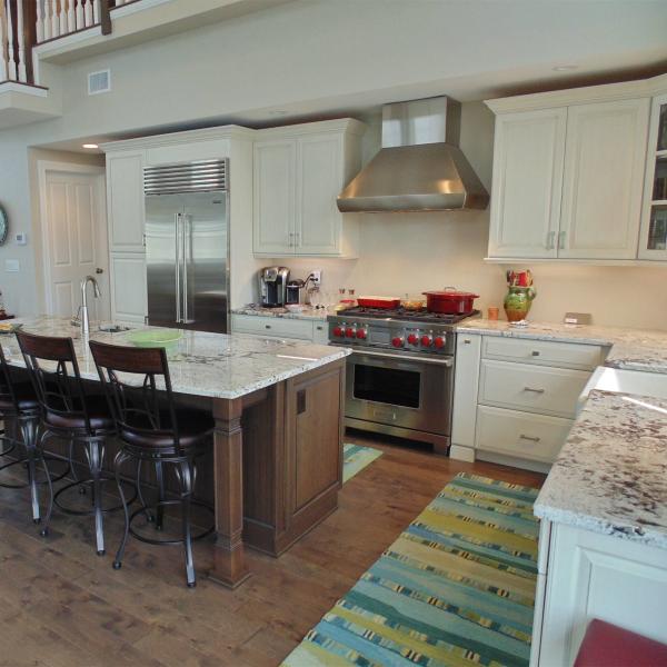 Rustic Style L Shape White Solid Wood Matt Wooden Kitchen Cabinet From Guangdong Cabinet Manufacturer