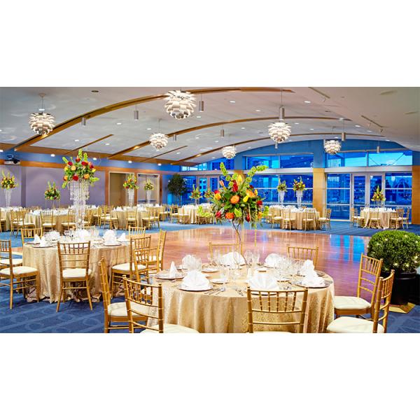 Powder Coating Gold Chiavari Chairs For Weddings Soft Seat Fabric Foam