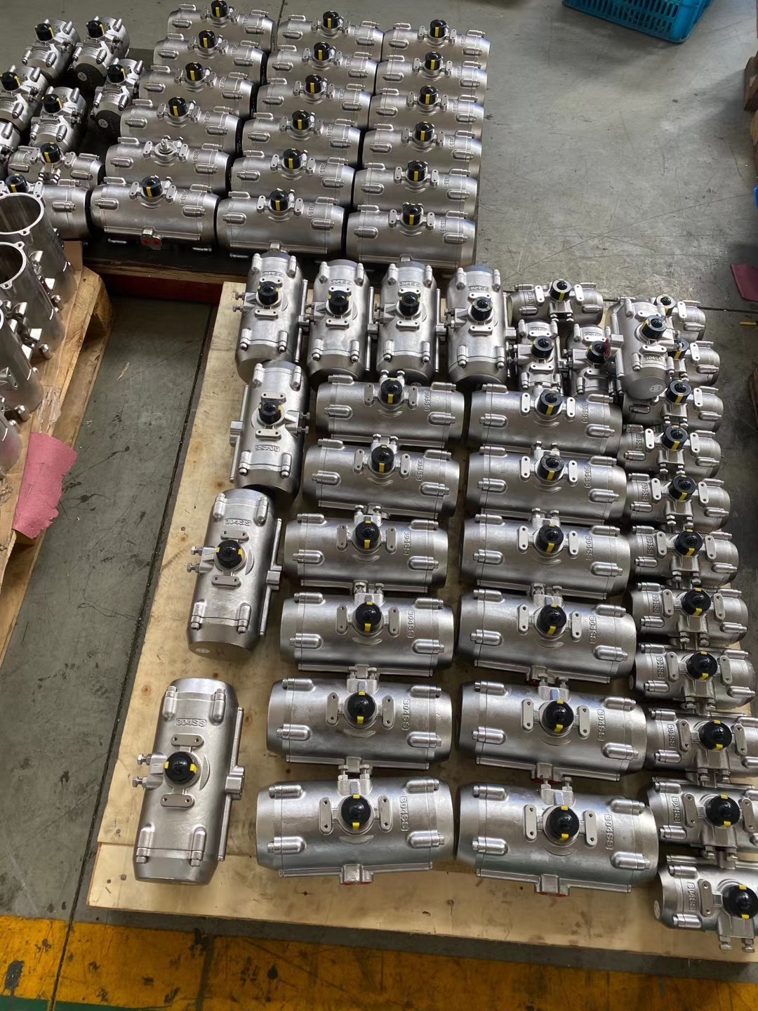 Corrosion Resistant Stainless Steel Actuators Double Effect Simple Effect Pneumatic Rotary Actuators