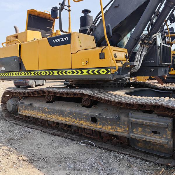Hydraulic Used Volvo EC480 Excavator 2m3 Bucket Capacity 270KW