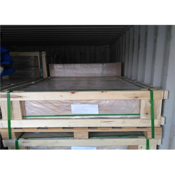 Anti Reflective Low Iron Clear Glasses , Solid Tempered Glass For Solar Panels