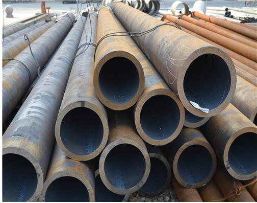 97*9,5*5000mm Tubo sem costura de aço carbono Verniz brilhante ASTM A106 GR.B