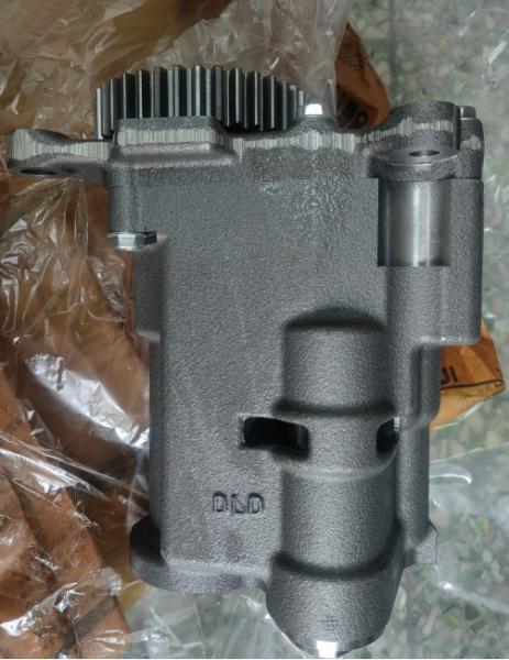 Komatsu 6D170 Oil Pump, 6240-51-1100 Japanese TBK Product