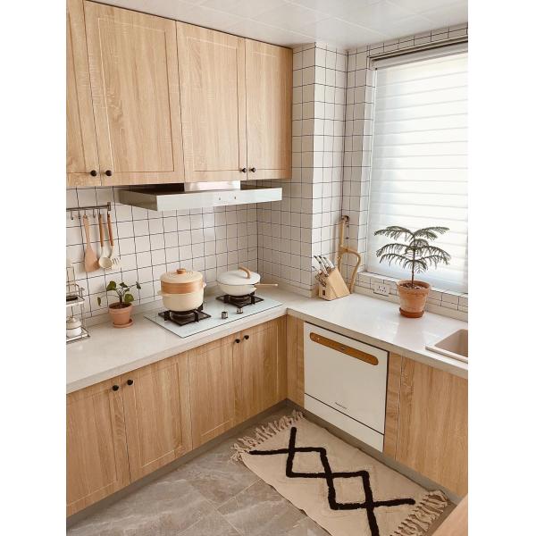 Mueble de cocina de teca de lujo con encimera y cajones en esquina