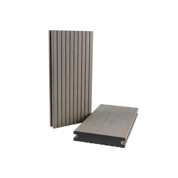Umidade anticorrosiva da placa de Gray Solid Wood Plastic Panel - decoração 145x30mm do pátio da prova