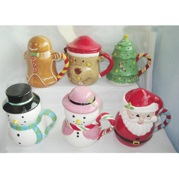 Easy Clean Dolomite Hand Painted Christmas Themed Mugs Food Grade With Covered