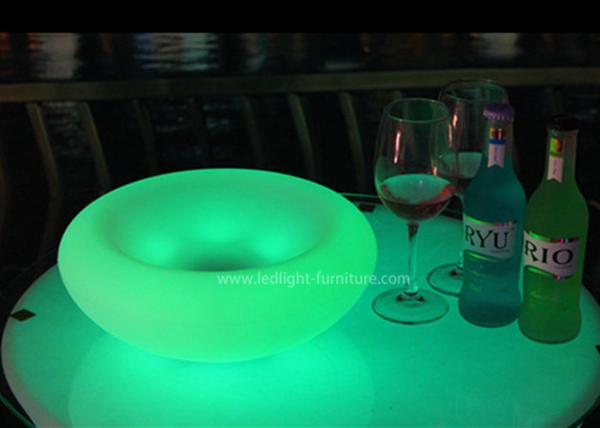 O tipo cubeta de gelo com luzes, diodo emissor de luz da bacia do diodo emissor de luz ilumina acima a capacidade da cubeta 2L
