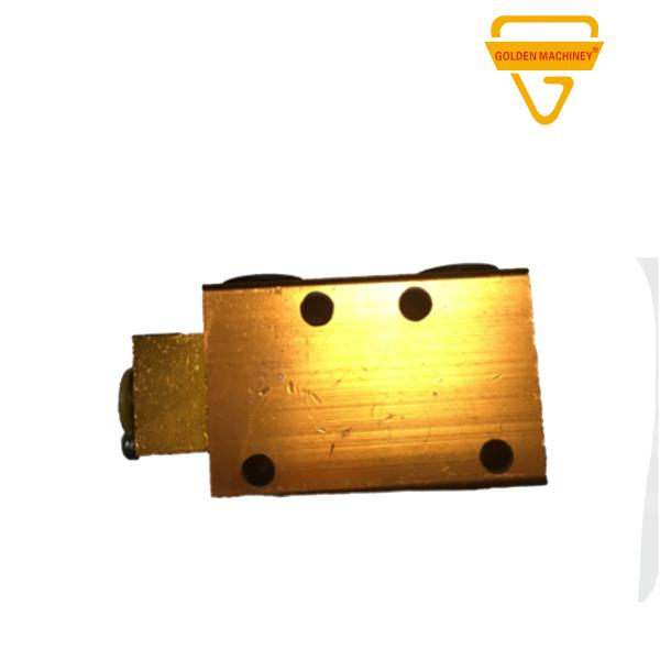 541L9101 Renault Truck Spare Parts 5000789615 Directional Control Valve