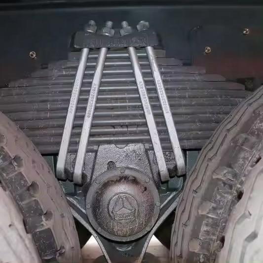 Caminhão pesado diesel usado Howo camiões de descarga com suporte técnico de vídeo no Camarões
