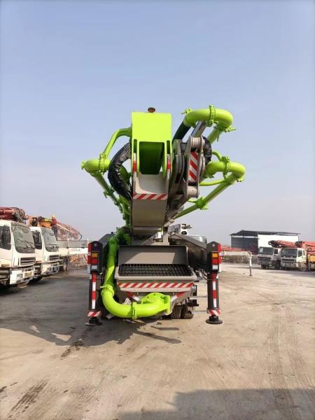 Zoomlion 56m équipement lourd d'occasion 2013 machines de construction vertes pompe à béton