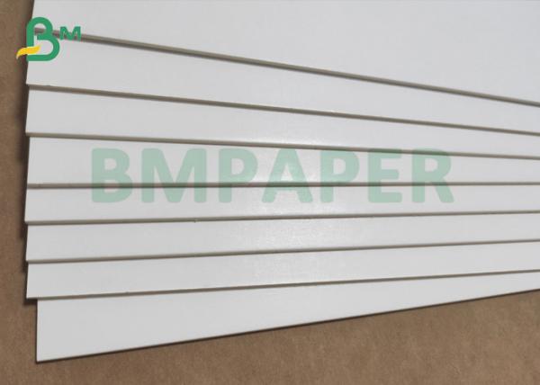 panneau de carton de pliage de côtés de 1.5mm 2mm Clay Coated Board White Two