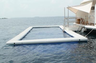 piscina inflável de flutuação do mar da associação das Anti-medusa da água da tela da parede do dobro 1000D com pescar o cerco