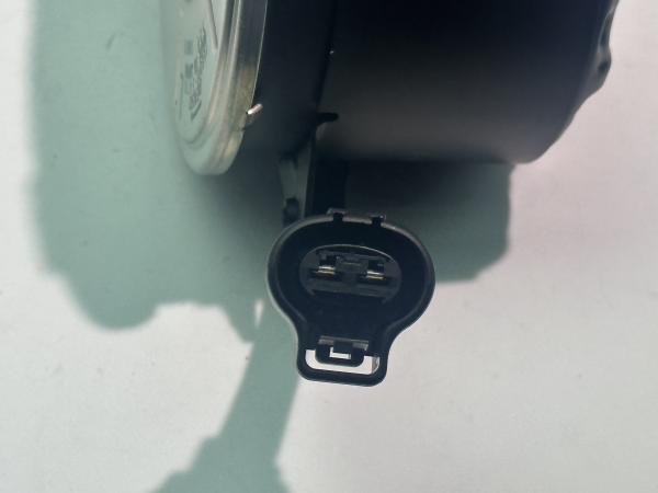 Le moteur est équipé d'un moteur de ventilation.