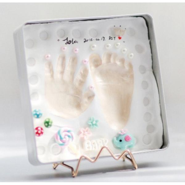 Modern Style Newborn Baby Keepsake Tin Kit For Kids Hand / Footprint Mental Stand