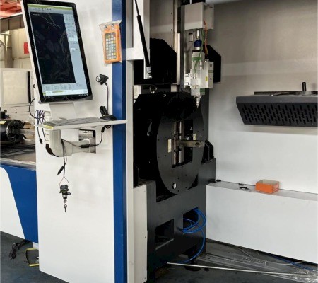 Fiber Laser CNC Cutting Machine for Metal Aluminum Ms Ss Carbon/ Mild /stainless Steel Rectangular Square Round Fiber Tube Pipe