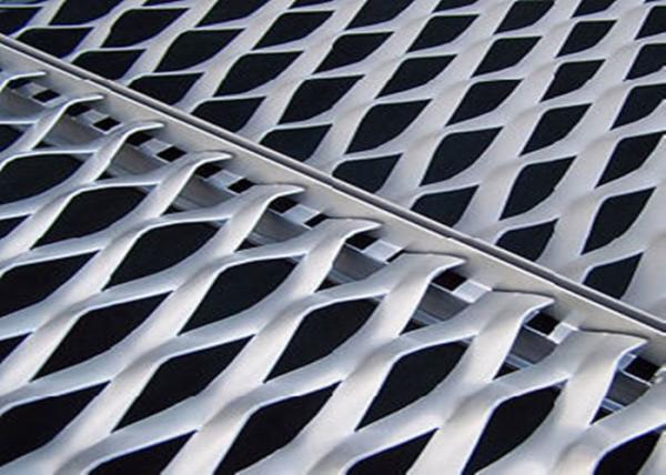 PVC Spraying Aluminum Expanded Metal Mesh , 500mm Width Diamond Metal Mesh
