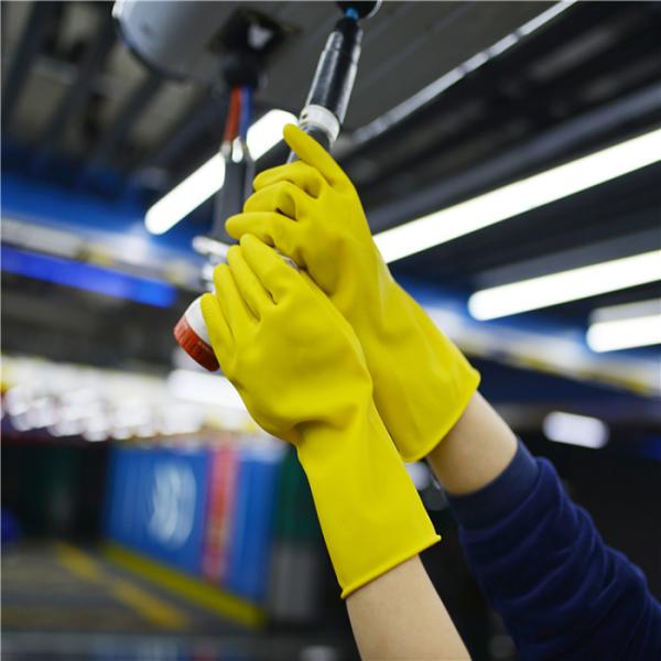 Water Resistant Industrial Rubber Gloves Comfortable High Anti Tear Properties