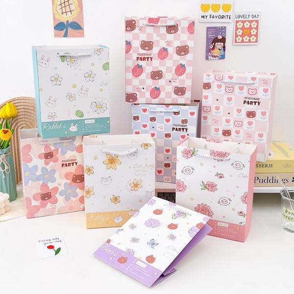 New Cute Cartoon Vertical Gift Bag Holiday Gift Packaging Paper Bag Souvenir Return Gift Handbag