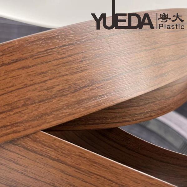 bandes de bande à large bord brune avec des motifs de grains de bois qui simulent la texture et la couleur du bois-M5782