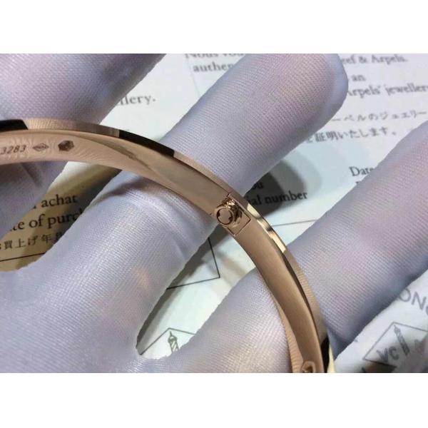 Love Bangle in 18K gold with diamonds from china jewelry factory