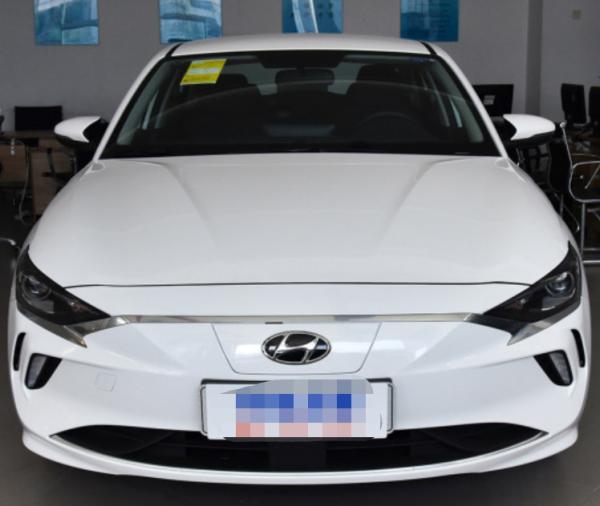 Carro de caixa livre elétrico puro dos assentos 3 da porta 5 da versão 4 do curso de Hyundai Feista 2020 GLS do Pequim