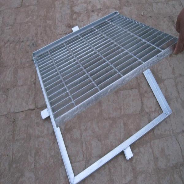 Da tampa de aço do dreno do Grating da categoria um material Q235 galvanizado mergulhado quente
