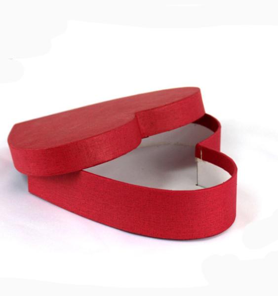 Boîtes cadeaux en forme de cœur en papier coloré personnalisable avec finition vernis