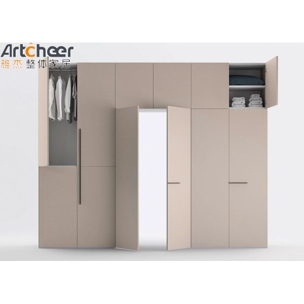 Modern Wardrobe with Melamine Finish Hidden Door and Customized Size for Bedroom and Hotel