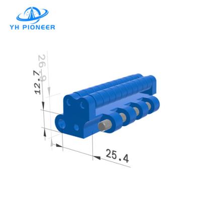 Faixa modular de engenharia de precisão com rolos para fluxo de material suave e contínuo