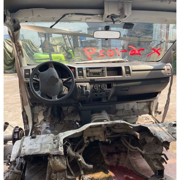 Complete Auto Parts for Hiace Van Bus Original Used Spare Parts High Quality Wholesale Price Good Condition Fenghua Brand 1