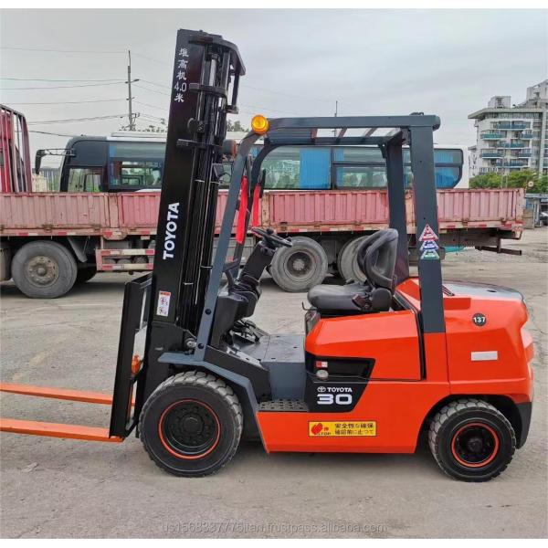 Toyota 9F30 Forklift The Ultimate Solution for Building Material Shops