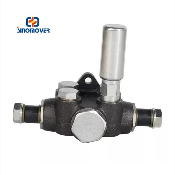 HOWO A7 Engine Parts VG1500080100 Injection Pump Fuel Feed Pump original parts