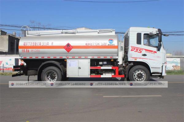 Camion-citerne de carburant Dongfeng 4x2 12000l, camion-citerne de taille moyenne pour le transport de pétrole brut, de gaz et de diesel, avec distributeur