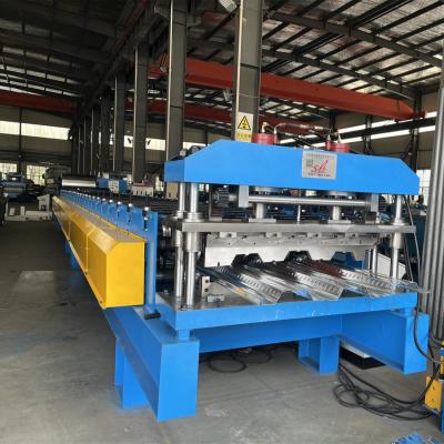 Customized Chain Drive Floor Deck Roll Forming Machine With 28 Stations And Embossing Station