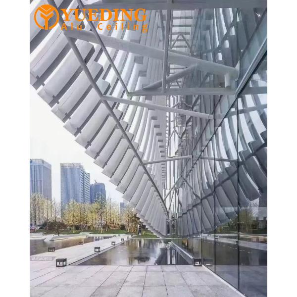 Curved Aluminum Strip Ceiling Lightweight Round / Square Tube