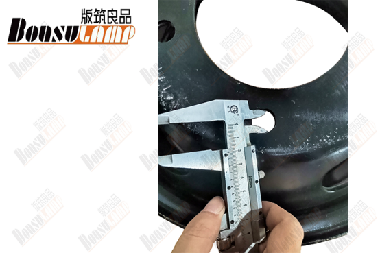 Укажите, где находится эта точка.