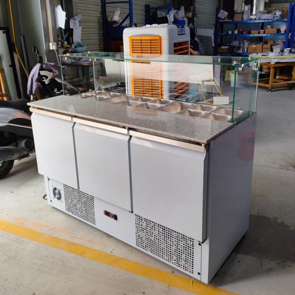 R134a R290 Refrigerant Pizza Prep Table Commercial for European Market